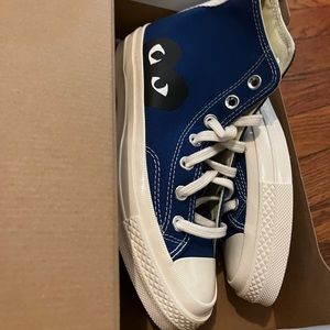 Play Converse never worn